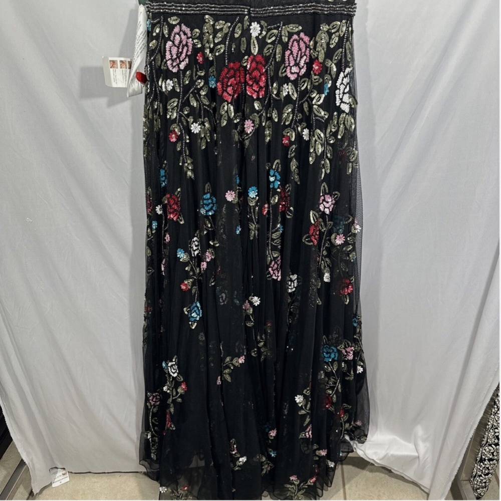 NWT $698 Mac Duggal [ 14 ] Embellished Floral Sequined‎ Gown in Black - Picture 15 of 15